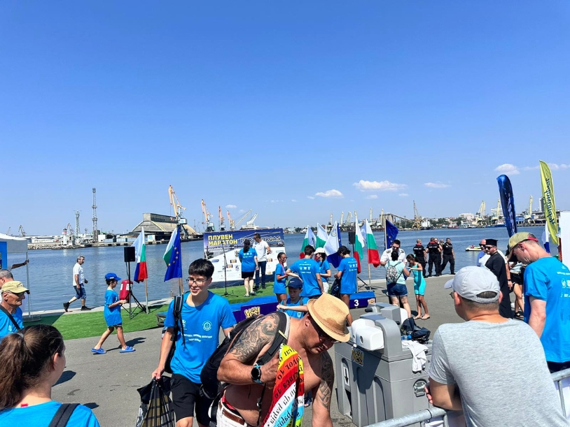 Плувен маратон Port Burgas 2024 Плувен маратон Port Burgas 2024