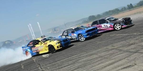 Химически тоалетни за втория кръг на SoDrift ProAm в Севлиево